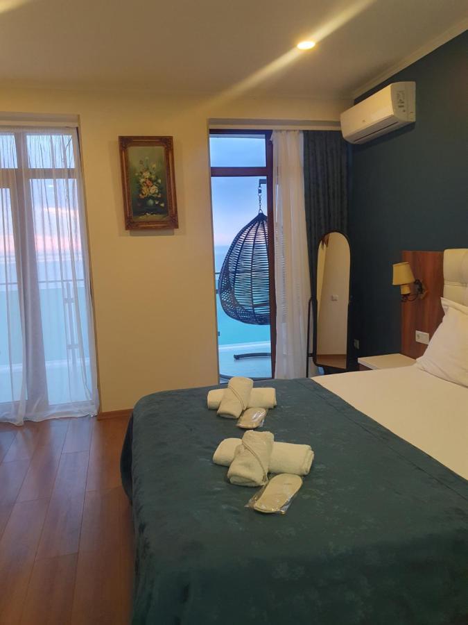 The Fresh Wave Hotel Batumi Exterior photo