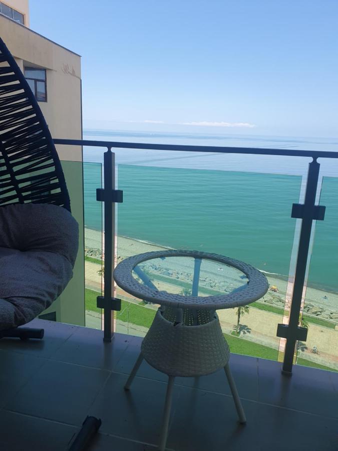 The Fresh Wave Hotel Batumi Exterior photo
