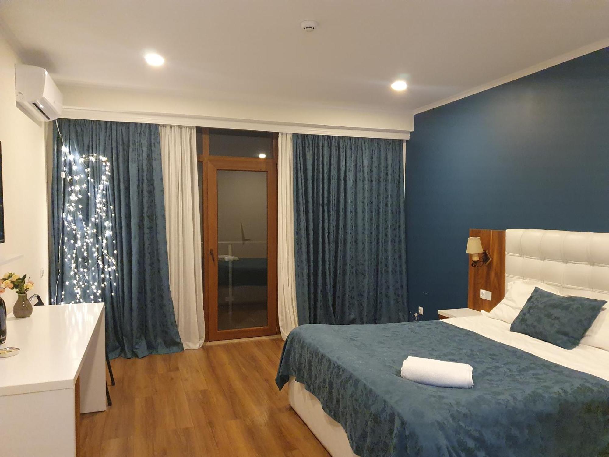The Fresh Wave Hotel Batumi Room photo